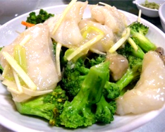 S15. Fish Fillet with Vegetable in Oyster Sauce Image