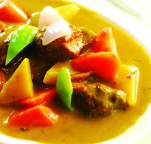 S21. Curry Chicken or Beef* Image