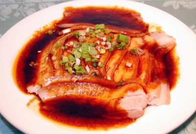 A12. Pork (Bacon) Slices with Special Garlic Sauce 蒜泥白肉 Image