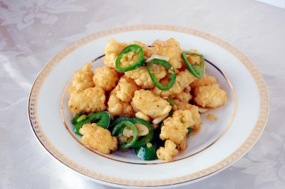 S24. Stir Fried Salt & Pepper Squid 椒鹽花枝 Image