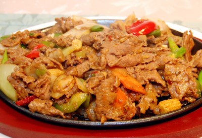 B9. Teppan Beef 鐵板香辣牛肉 Image