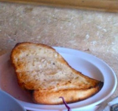 A03. Garlic Bread Image
