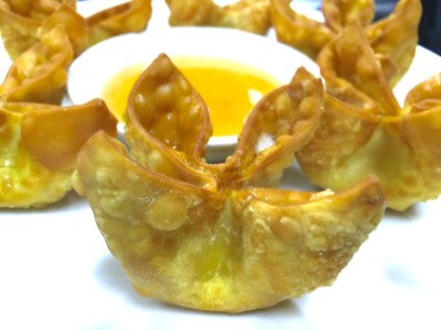 Crab Rangoon (6 Pieces) Image