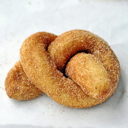 6 Cinnamon Knots Image