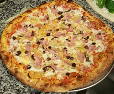 Pizza Capricciosa Image