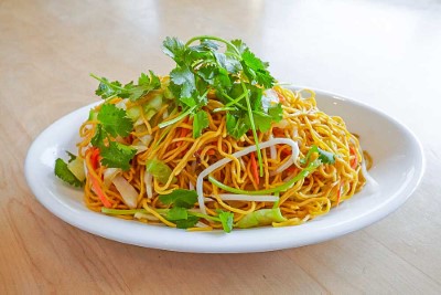 Vegetable Chow Mein Image