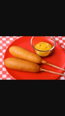 2 Corndogs Image