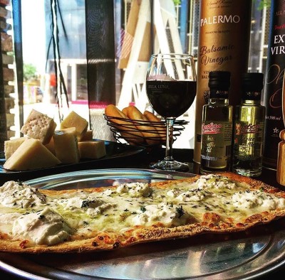 Rustic Pizza Image