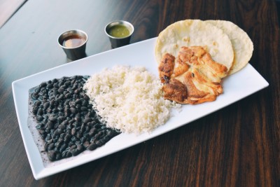 Arroz con Pollo Image