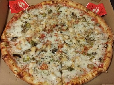 Grilled Chicken Pizza Image