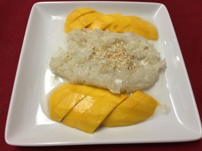 SWEET RICE WITH MANGO Image