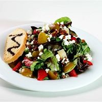 Warm Pear Goat Cheese Salad Image