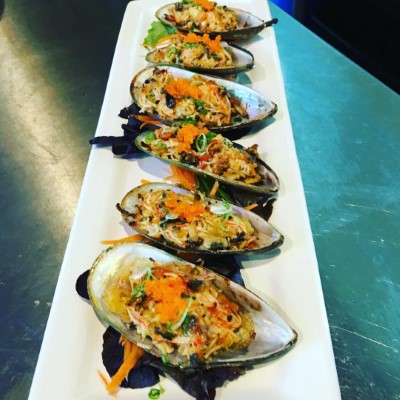 Crazy Baked Mussels Image