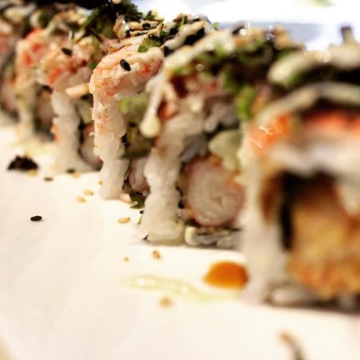 Dancing Crab Specialty Roll Image