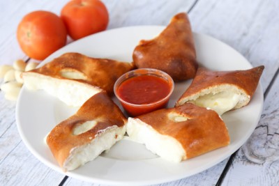 Calzone Image