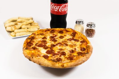 Lucky Pizza LARGE Combo (1 Item) Image