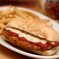 Chicken Parmigiana (830 cal) Image