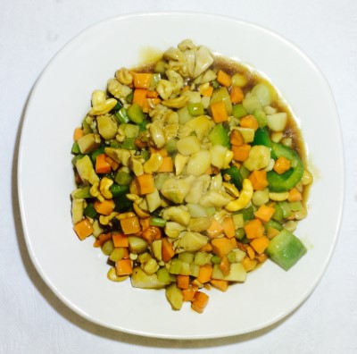 R15. Kung Pao Chicken Image