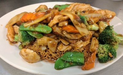 76. Cantonese Chicken Pan Fried Noodles Image
