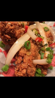 Chili-Glazed Asian Zinger Wings Image