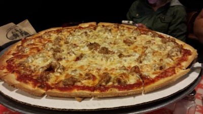 Thin Crust Pizza Image