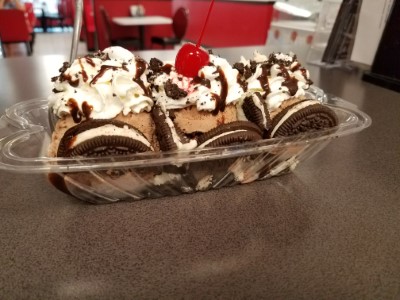 Outrageous Oreo Sundae Image
