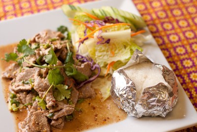 Beef or Tofu Salad Image