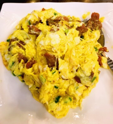 406. Scrambled Eggs with Beef 滑蛋牛肉 Image