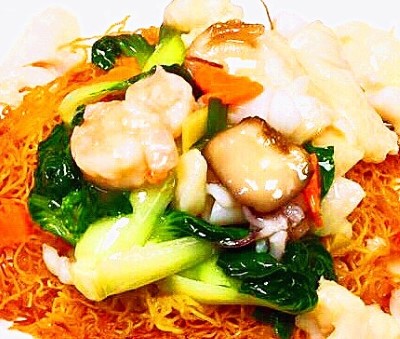 708. Pan Fried Noodle with Seafood 海鲜炒面(两面王) Image