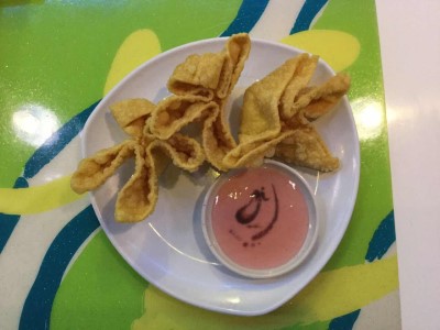 Crab Rangoon (3 Pieces) Image
