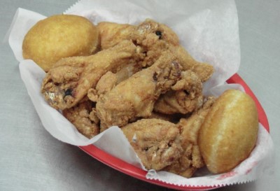 10 WINGS Image