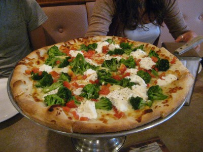 Bianca (White) Pizza Image