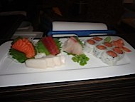 LUNCH SUSHI Image