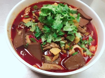 P15. Pork Blood with Vegetables 毛血旺 Image