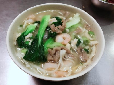 N3. Triple Delight Noodle Soup 三鮮湯麵 Image