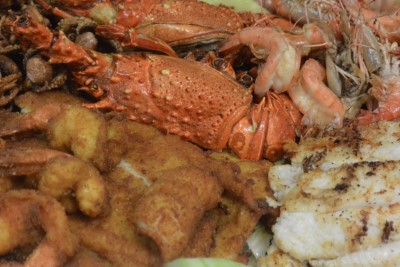 Large Hot Seafood Combination Image