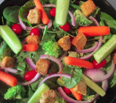 Organic Garden Salad Image