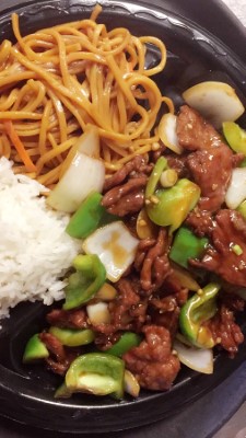 L. Beef Pepper Steak Image