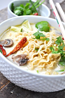 NS5. Tom Kha Noodle Soup Image