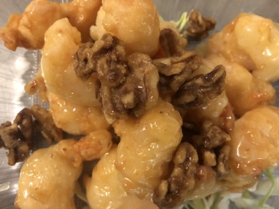 45. Walnut Prawns 核桃蝦仁 Image