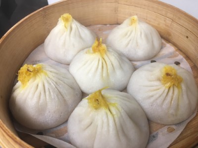 Steamed Crab Meat & Pork Bun 蟹粉小籠包 Image