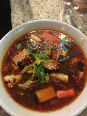 Boiled Blood Curd with Vegetable 特色毛血旺 Image
