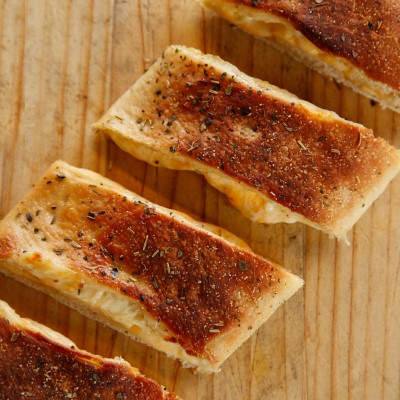 Garlic Cheese Bread Stix Image