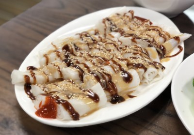 81A. Mix Sauce Rice Noodle Roll-混酱猪肠粉 Image