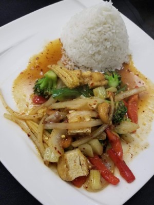 #5. Pad Kra Tiem Image