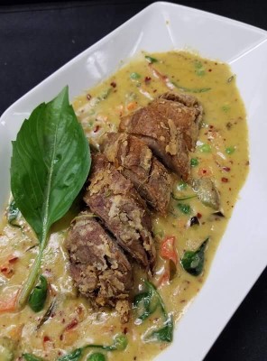 Sp9. Duck W/ Green Curry Image