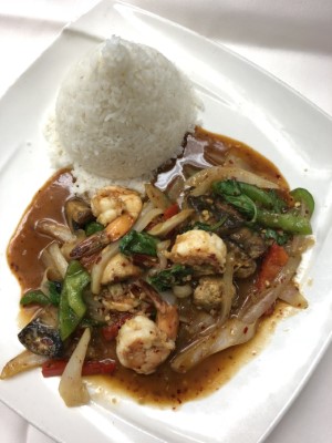 #4. Pad Kra Pao Image