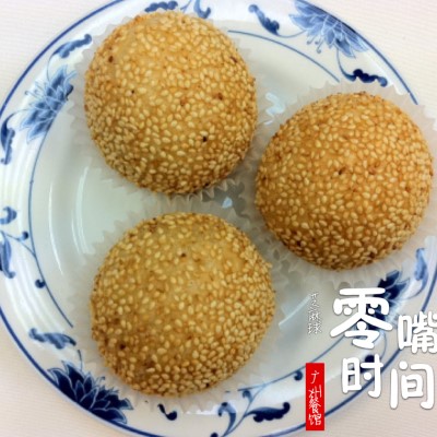 14. Deep Fried Sesame Balls 芝麻球 Image