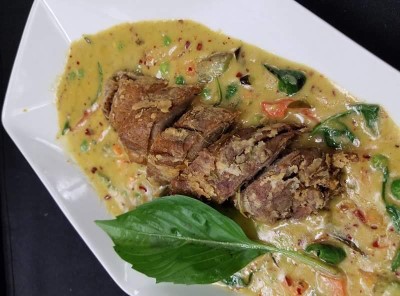 Sp9. Duck W/Green Curry Image
