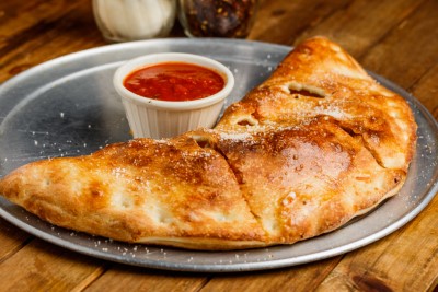 CALZONES Image